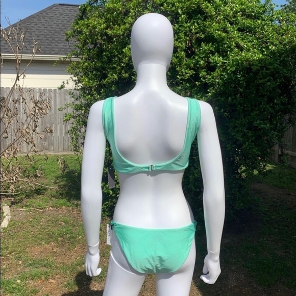 💋NWT Lovers + Friends Mint Green Wrapped Up Bikini Top - Picture 12 of 15